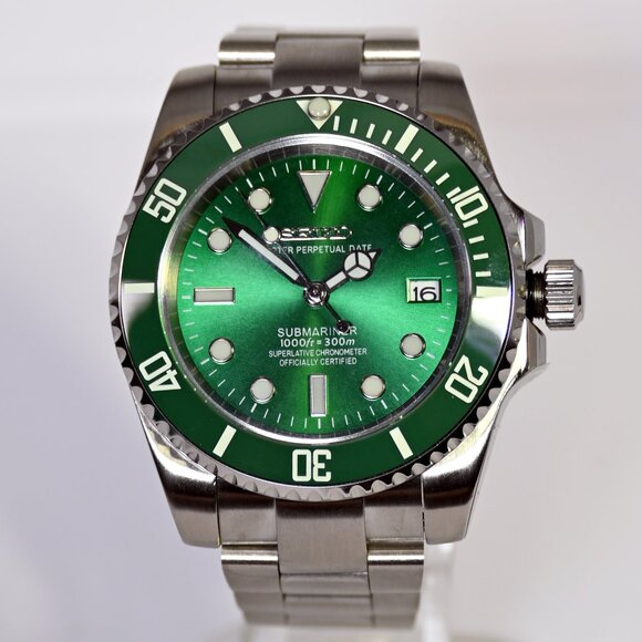 Custom 41mm SeikoMod diver watch Submariner type day/date NH35 Automatic Custom - Picture 1 of 7